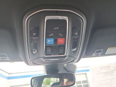 Used 2023 Jeep Grand Cherokee L Laredo AWD/4WD image 22