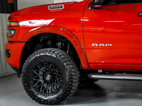 Used 2026 RAM 2500 Big Horn AWD/4WD image 13