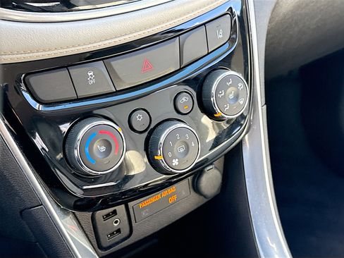 Used 2018 Chevrolet Trax Premier w/ LPO, Protection Package image 11
