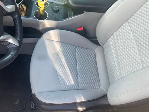 Used 2019 GMC Terrain SLE w/ Driver Convenience Package FWD image 5