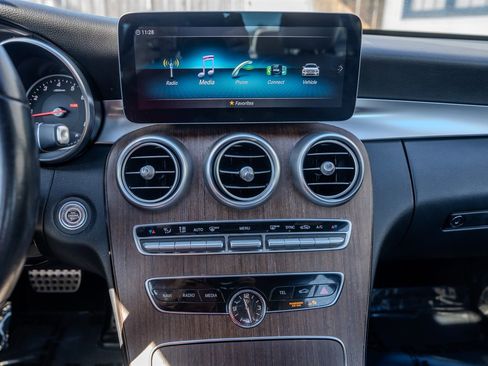 Used 2019 Mercedes-Benz C 300 Sedan image 20