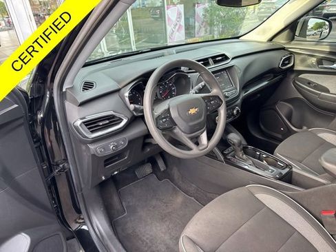 Used 2023 Chevrolet TrailBlazer LT AWD/4WD image 8