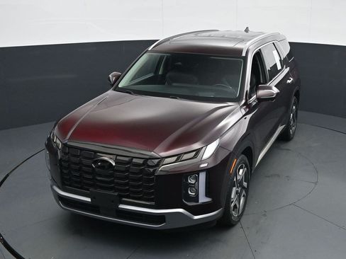Used 2023 Hyundai Palisade Limited AWD/4WD image 13