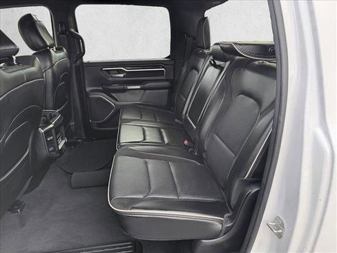 Used 2024 RAM 1500 Laramie image 17