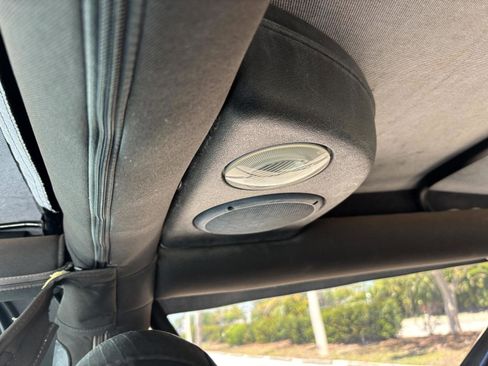 Used 2006 Jeep Wrangler Unlimited AWD/4WD image 24