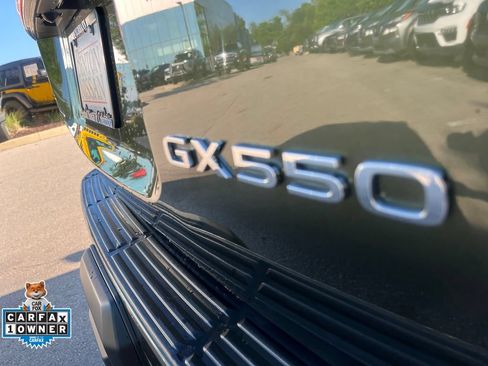 Used 2025 Lexus GX 550 w/ Accessory Package (2T) AWD/4WD image 43