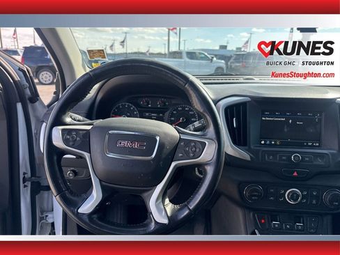 Used 2018 GMC Terrain SLE w/ Driver Convenience Package AWD/4WD image 36