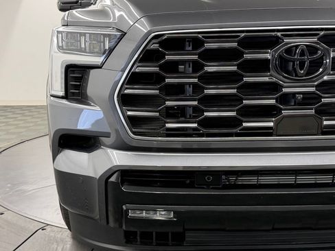 Used 2026 Toyota Sequoia Platinum AWD/4WD image 9