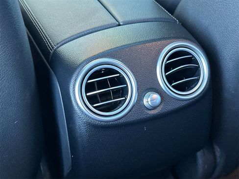 Certified 2022 Mercedes-Benz GLC 300 image 14