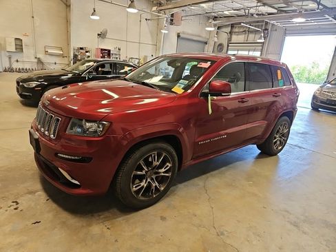 Used 2012 Jeep Grand Cherokee SRT8 w/ Luxury Group II AWD/4WD image 2