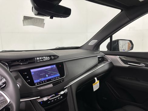 New 2025 Cadillac XT5 Sportv w/ Technology Package image 60