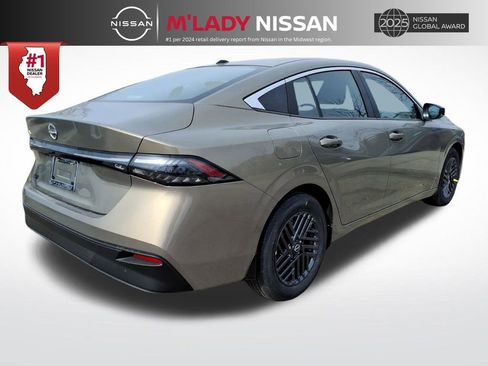 New 2026 Nissan Sentra SV image 7