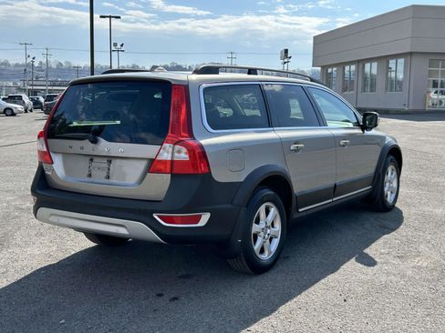 Used 2013 Volvo XC70 3.2 image 3