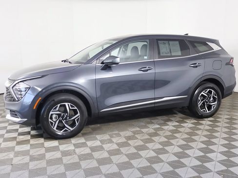 Used 2024 Kia Sportage LX AWD/4WD image 15