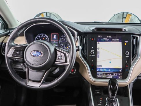 Used 2020 Subaru Outback Limited image 17
