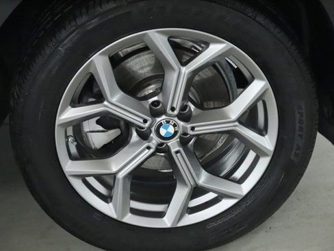 Certified 2024 BMW X3 xDrive30i w/ Premium Package image 10