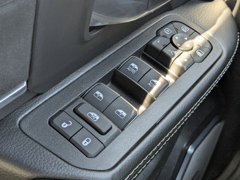 New 2026 RAM 2500 Laramie image 23