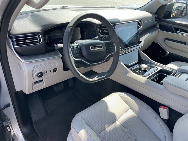 Used 2024 Jeep Wagoneer Series II AWD/4WD image 13