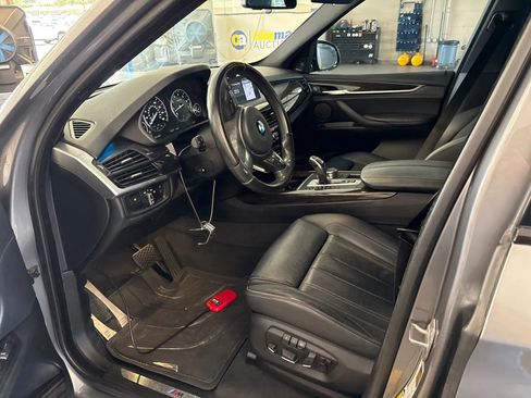 Used 2018 BMW X5 sDrive35i RWD image 3