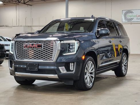 Used 2021 GMC Yukon Denali w/ Denali Premium Package AWD/4WD image 4