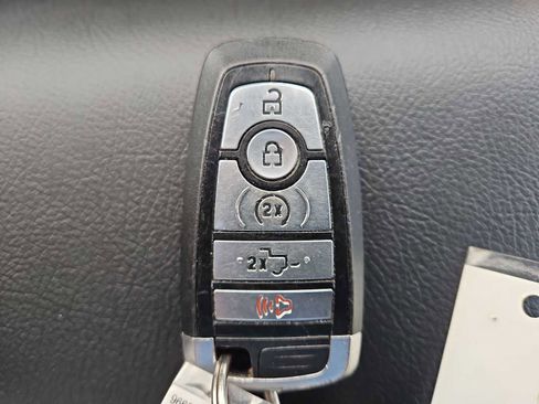 Used 2022 Ford F150 XLT w/ Equipment Group 302A High image 37