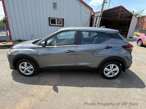 Used 2024 Nissan Kicks S FWD image 8