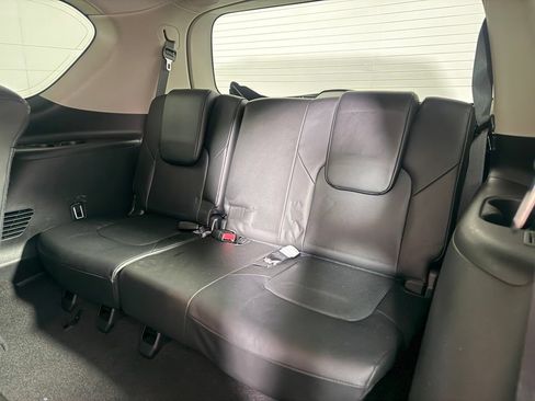 Used 2019 Nissan Armada SL w/ Premium Package AWD/4WD image 25