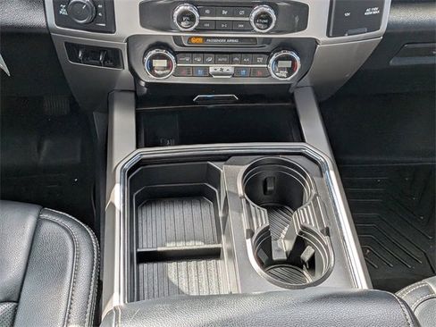Used 2022 Ford F250 Lariat w/ Lariat Value Package image 19