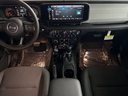 New 2026 Jeep Gladiator Sport AWD/4WD image 8
