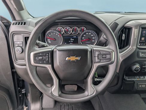Used 2022 Chevrolet Silverado 1500 Custom w/ Safety Confidence Package image 20