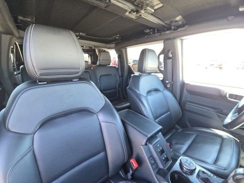 Used 2025 Ford Bronco Outer Banks w/ Sasquatch Package image 21