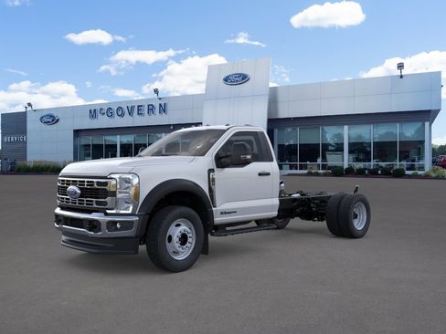New 2026 Ford F550 4x4 Regular Cab Super Duty image 2