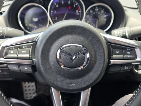 New 2026 MAZDA MX-5 Miata Club w/ Interior Package RWD image 25