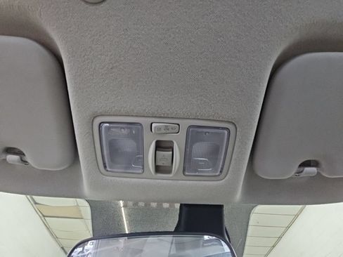 Used 2026 Hyundai Venue SEL FWD image 20