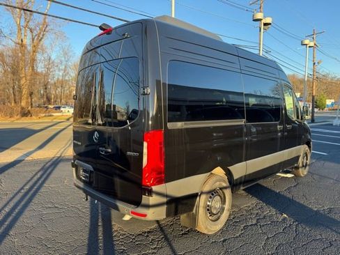 New 2024 Mercedes-Benz Sprinter 2500 image 3