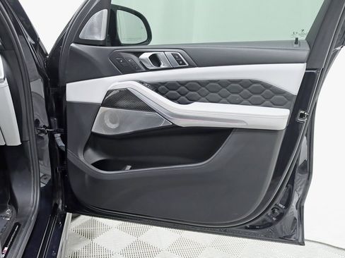 Used 2023 BMW X5 M w/ Competition Package image 42