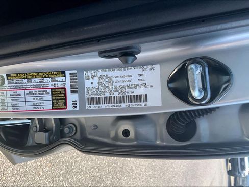 Used 2023 Toyota Tacoma TRD Sport RWD image 32