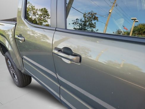 Used 2025 Toyota Tacoma TRD Sport RWD image 16