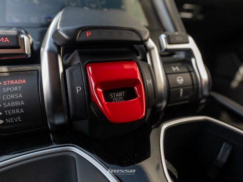 Used 2021 Lamborghini Urus image 68