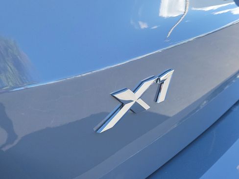Used 2025 BMW X1 xDrive28i w/ M Sport Package image 5