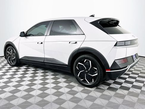 Used 2024 Hyundai Ioniq 5 SEL image 8