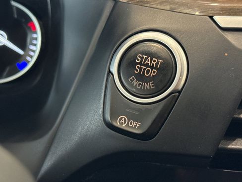 Used 2019 BMW X3 xDrive30i w/ Driving Assistance Package image 22