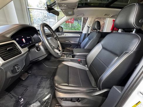 Used 2022 Volkswagen Atlas SE w/ Panoramic Sunroof Package AWD/4WD image 21