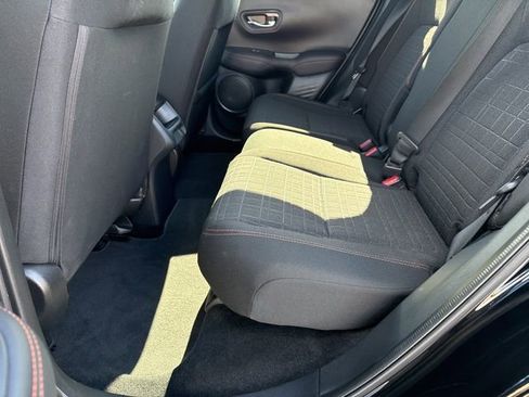 Used 2025 Honda HR-V Sport image 20