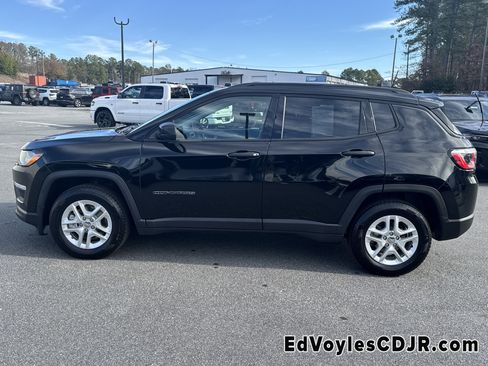 Used 2018 Jeep Compass Sport w/ Tech Group image 7