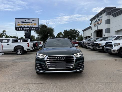 Used 2018 Audi SQ5 Premium Plus w/ S Sport Package AWD/4WD image 40
