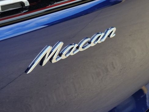 New 2026 Porsche Macan image 28