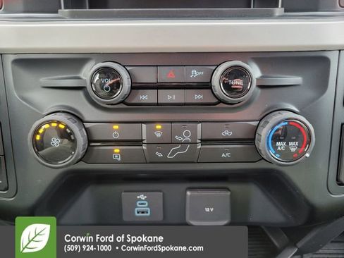 New 2026 Ford F250 XL w/ XL Chrome Package image 28