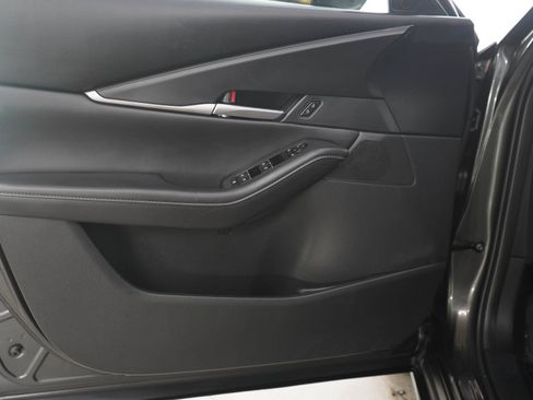 Used 2023 MAZDA CX-30 AWD 2.5 S w/ Select Package image 19