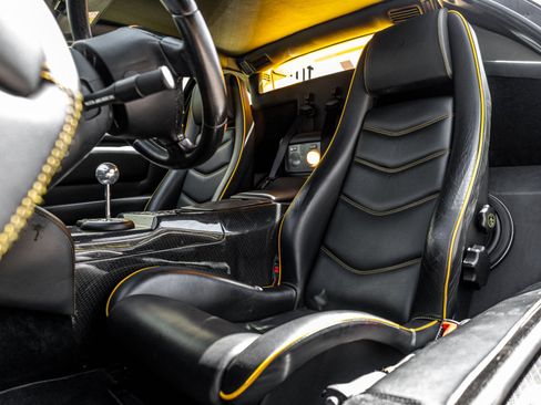 Used 2001 Lamborghini Diablo VT image 16